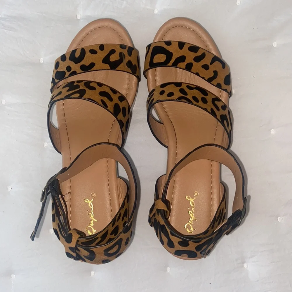 Quipd Leopard Clog Platform Sandal